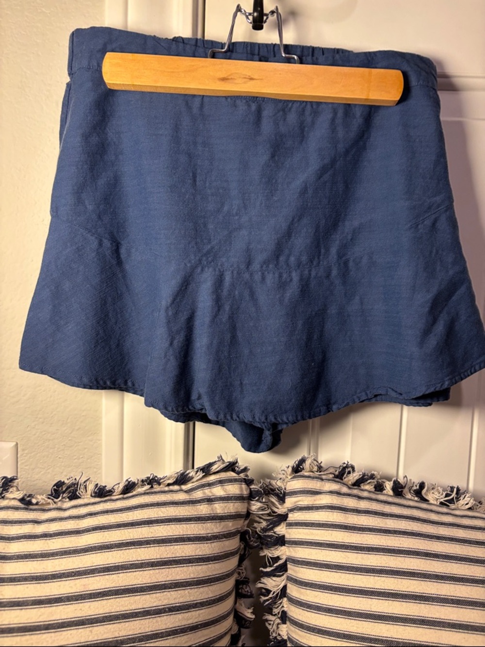 LC Lauren Conrad Navy Blue Casual Skort